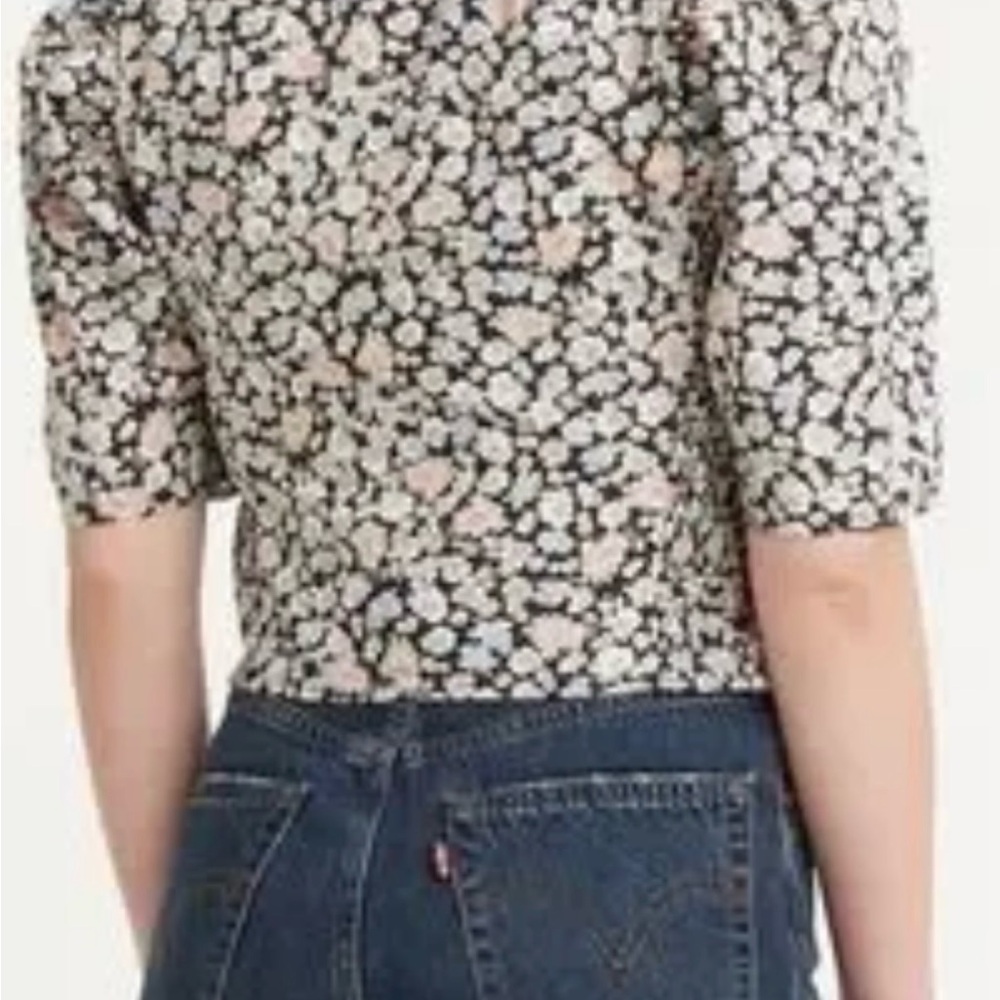 Louise Smocked Top in Vanessa Floral Size small new with tags - Picture 2 of 13